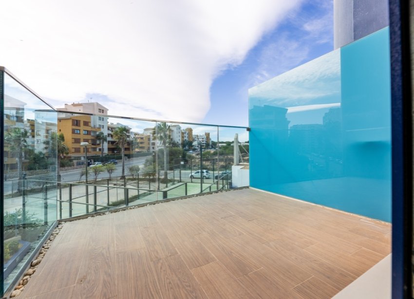 Resale - Apartment - Punta Prima