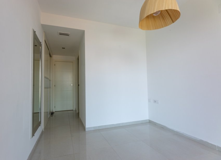 Resale - Apartment - Punta Prima