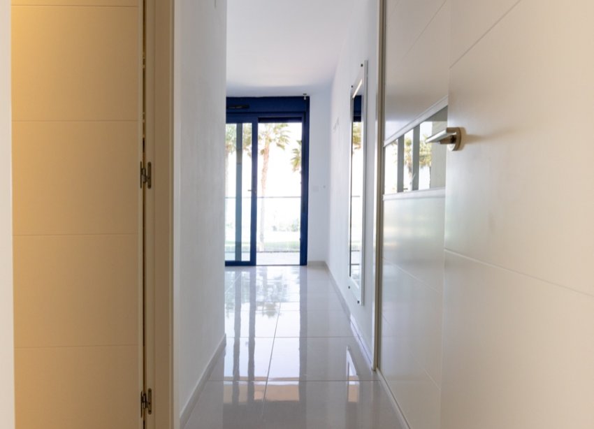 Resale - Apartment - Punta Prima