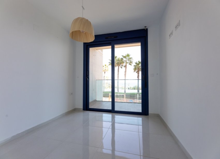 Resale - Apartment - Punta Prima