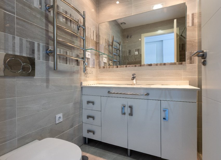 Resale - Apartment - Punta Prima