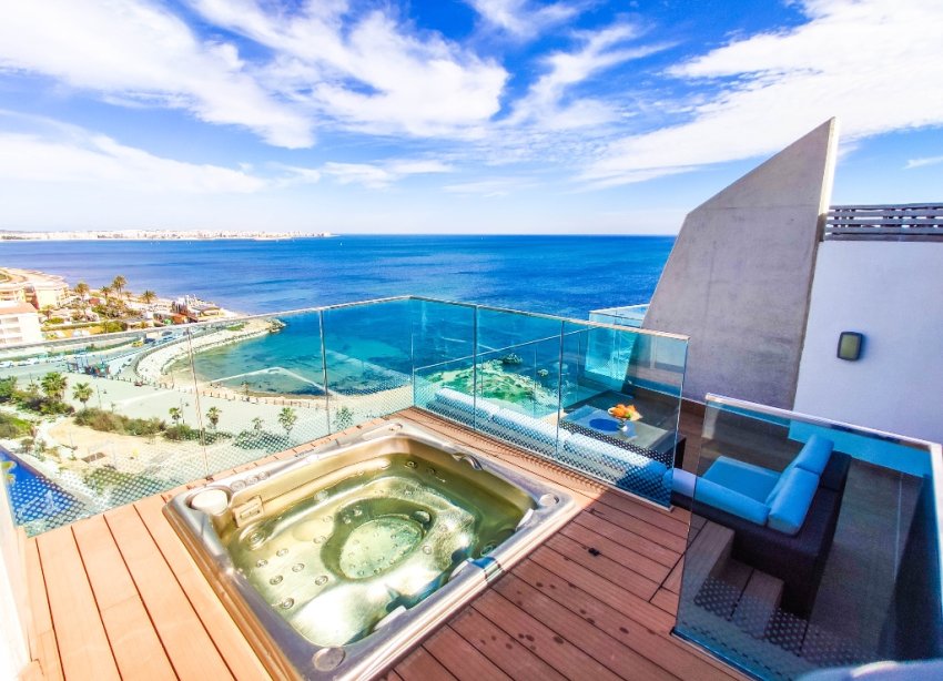 Resale - Apartment - Punta Prima