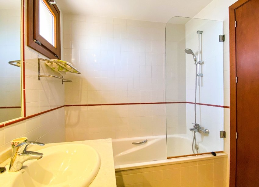 Resale - Apartment - Punta Prima