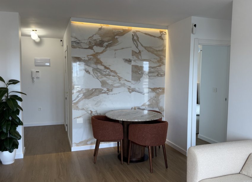 Resale - Apartment - Punta Prima