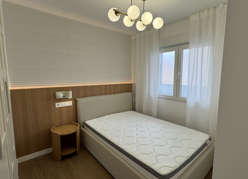 Resale - Apartment - Punta Prima