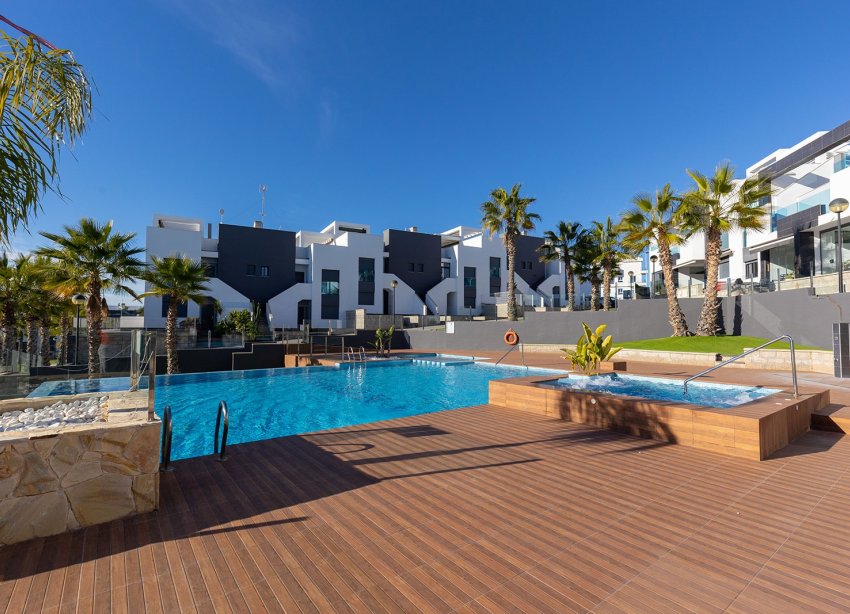 Resale - Apartment - Punta Prima