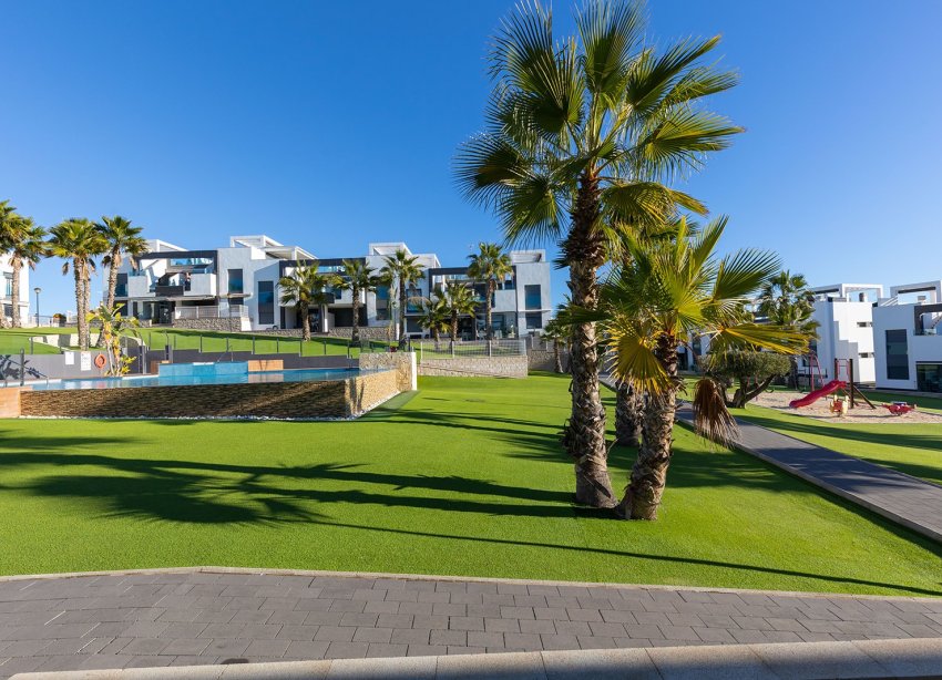 Resale - Apartment - Punta Prima