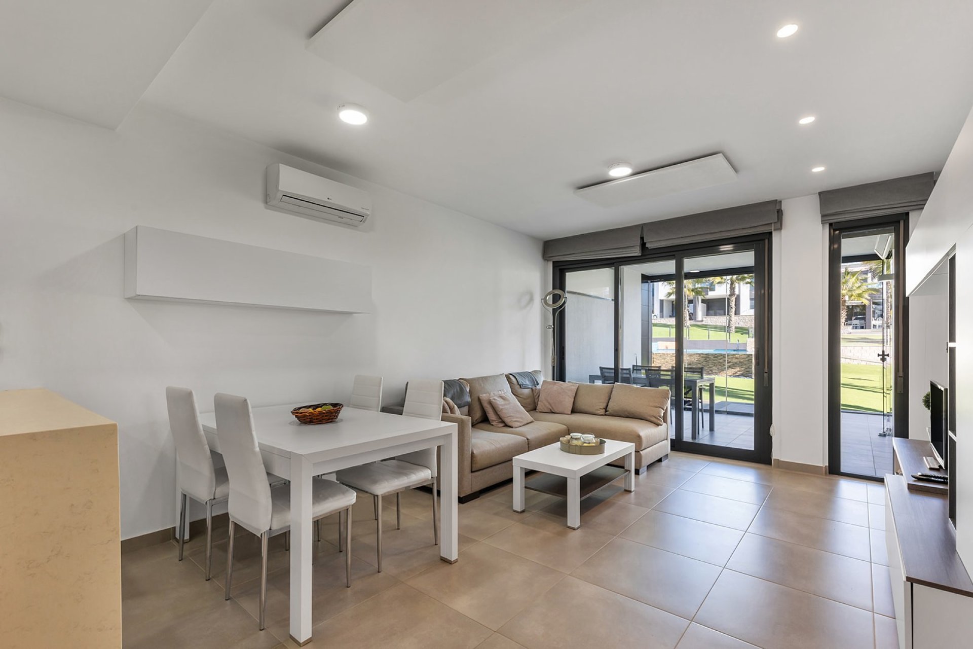 Resale - Apartment - Punta Prima