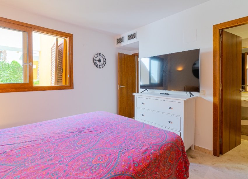 Resale - Apartment - Punta Prima