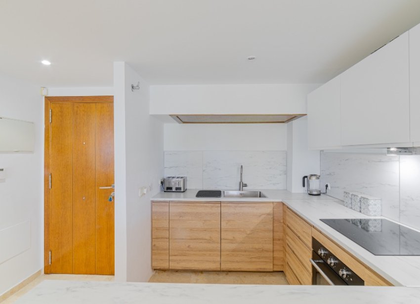 Resale - Apartment - Punta Prima