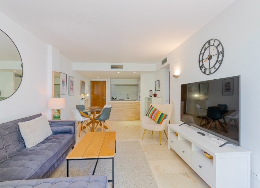 Resale - Apartment - Punta Prima