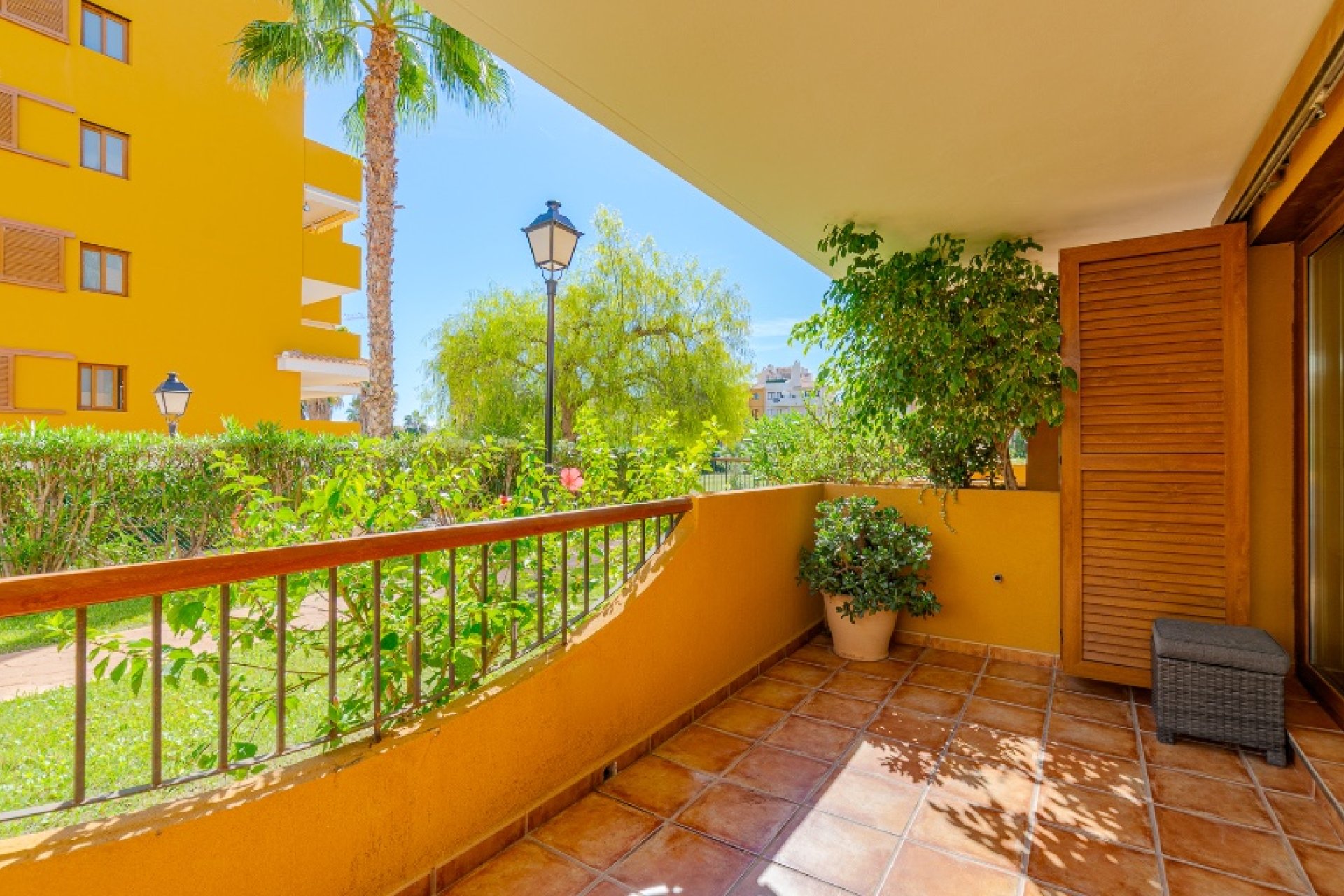 Resale - Apartment - Punta Prima