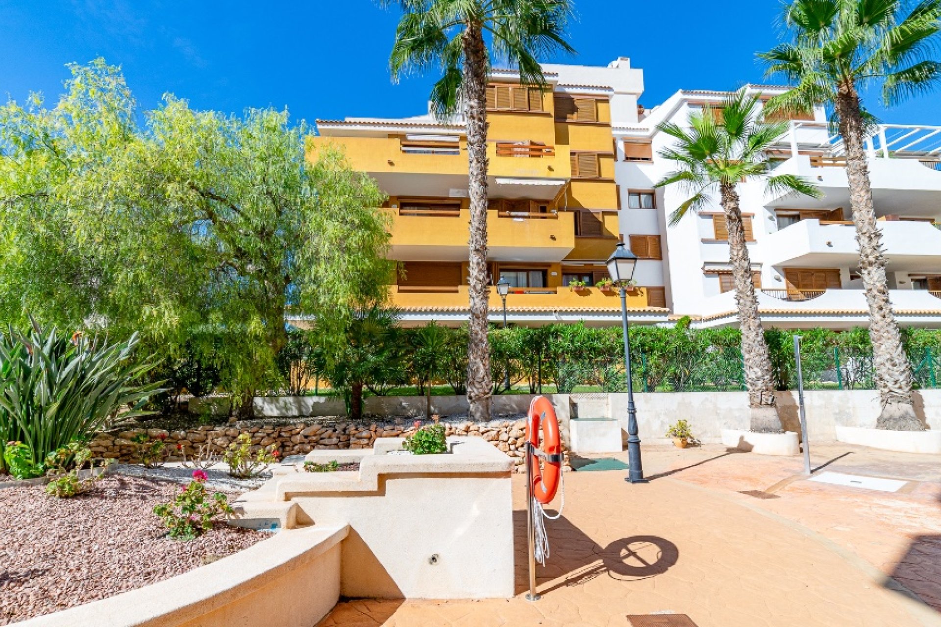 Resale - Apartment - Punta Prima
