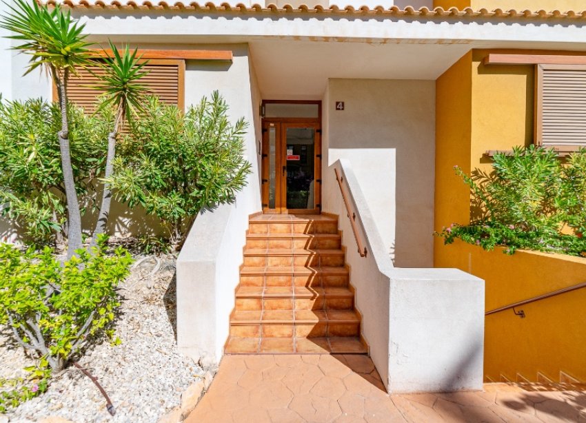 Resale - Apartment - Punta Prima