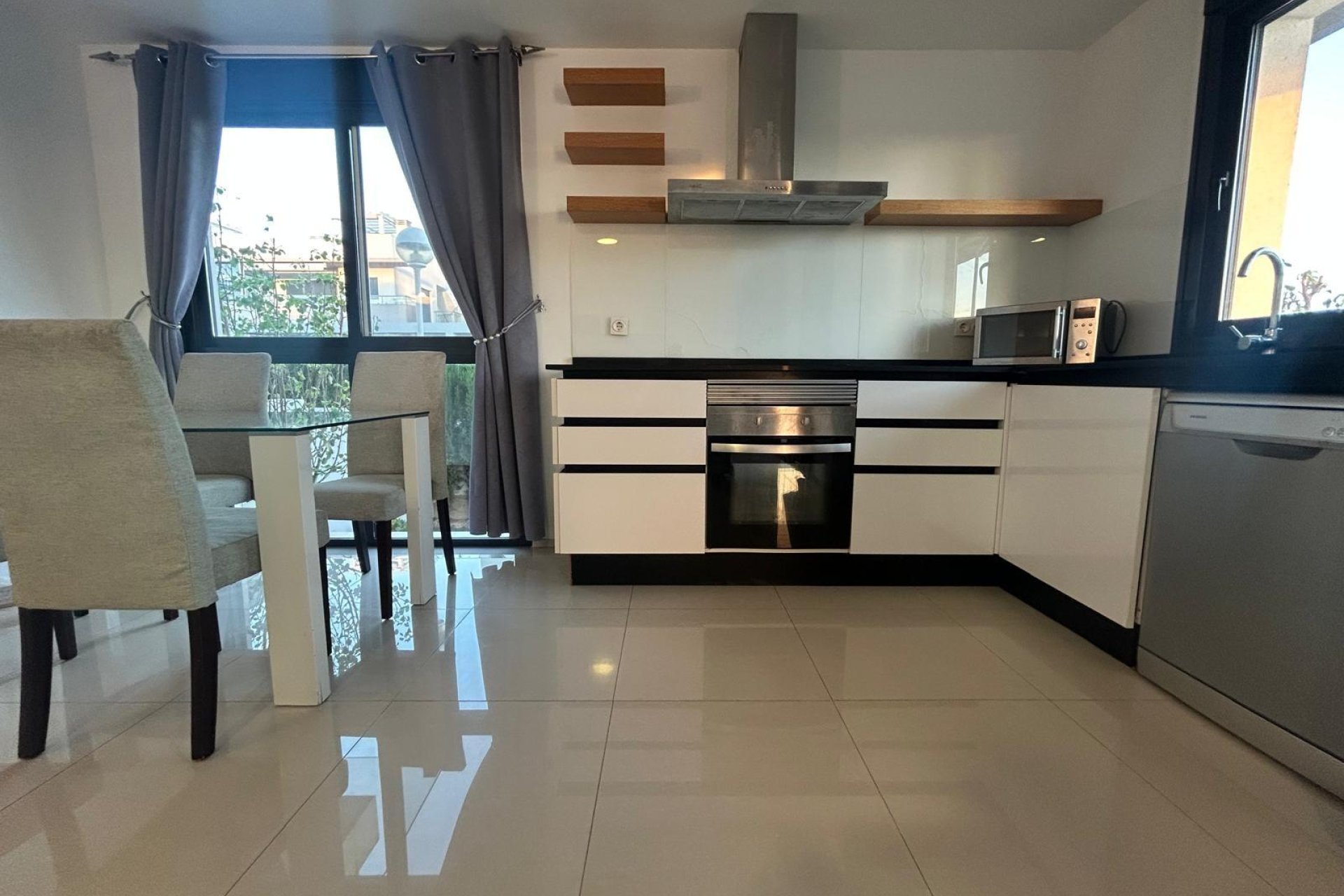 Resale - Apartment - Rojales - Cuidad Quesada