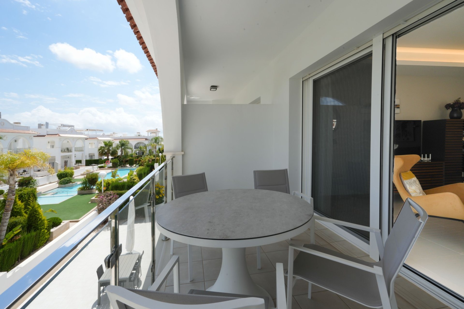 Resale - Apartment - Rojales