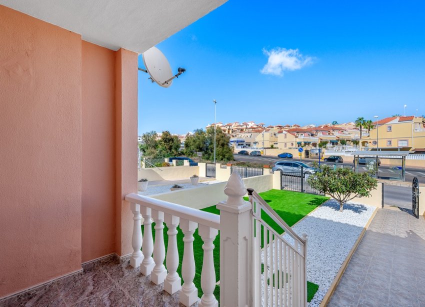 Resale - Apartment - San Miguel de Salinas - Orihuela Costa