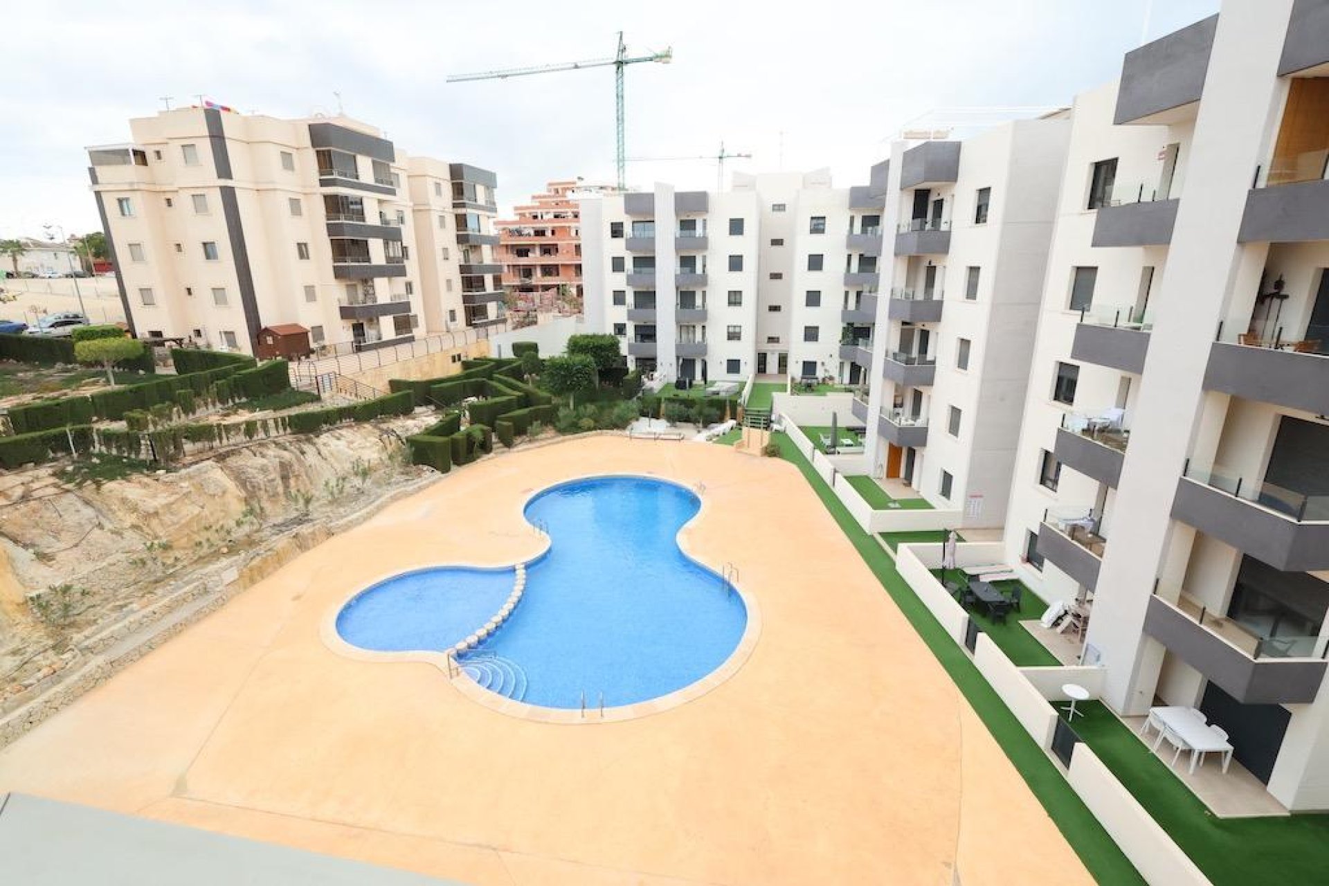 Resale - Apartment - San Miguel de Salinas - Pueblo 9