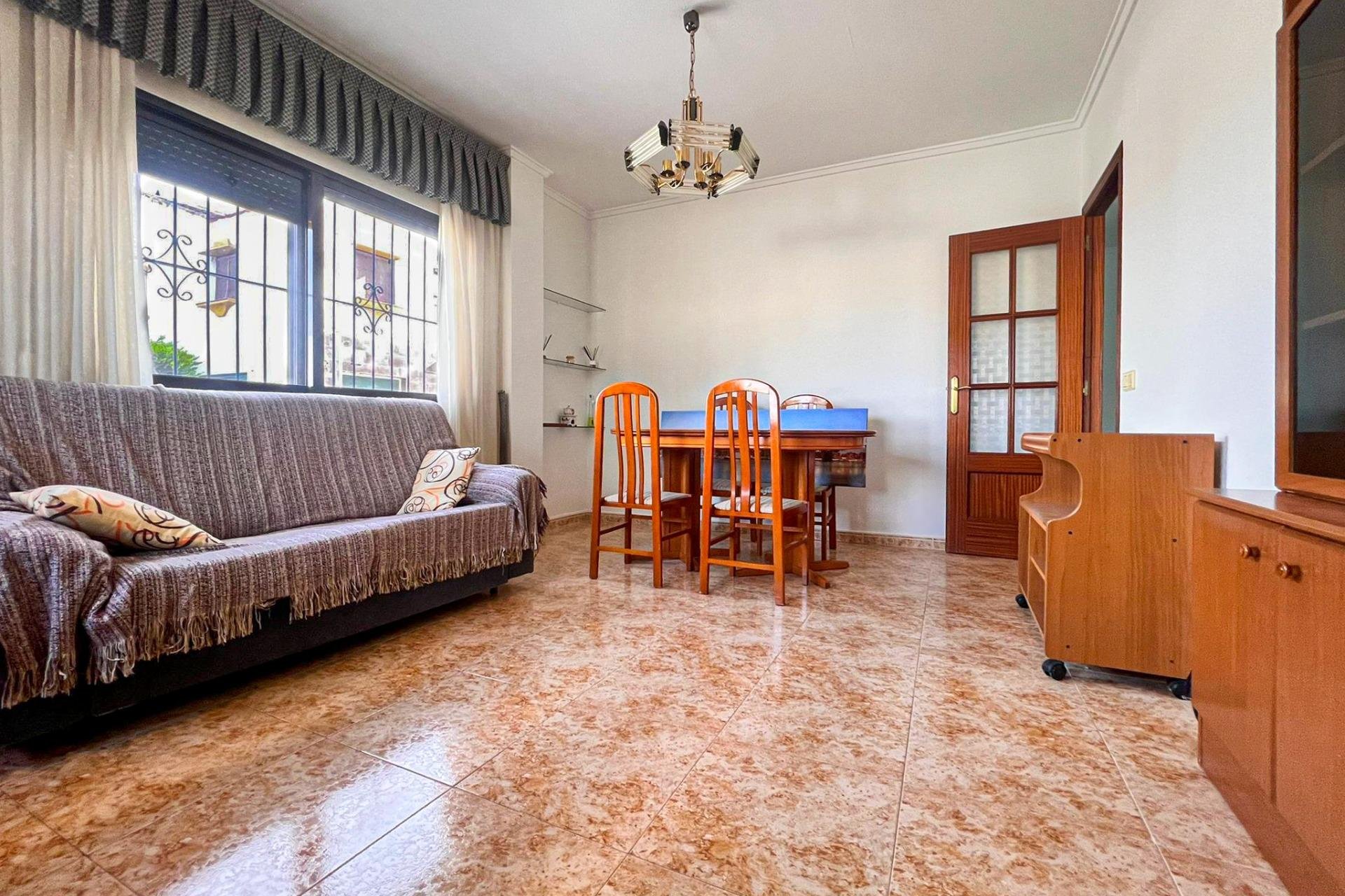 Resale - Apartment - San Miguel de Salinas - Pueblo