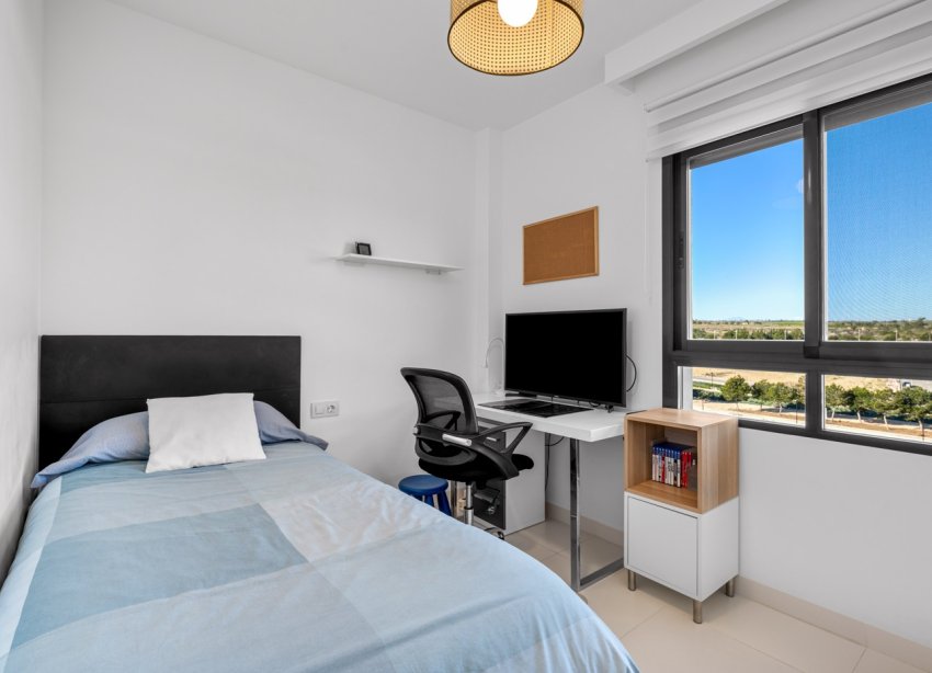 Resale - Apartment - San Miguel de Salinas - San Miguel