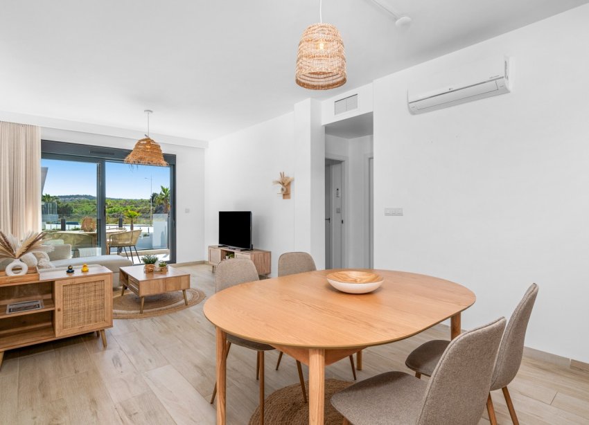 Resale - Apartment - San Miguel de Salinas - San Miguel