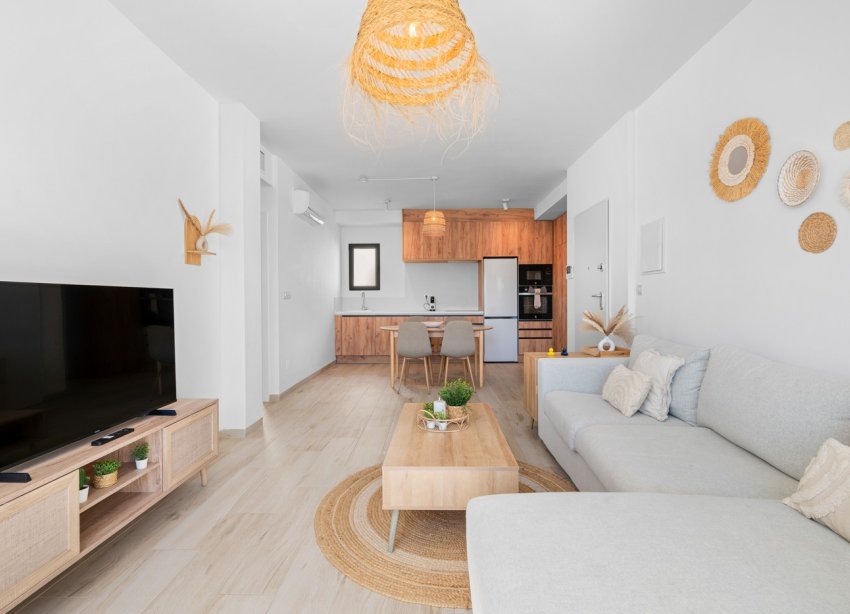 Resale - Apartment - San Miguel de Salinas - San Miguel