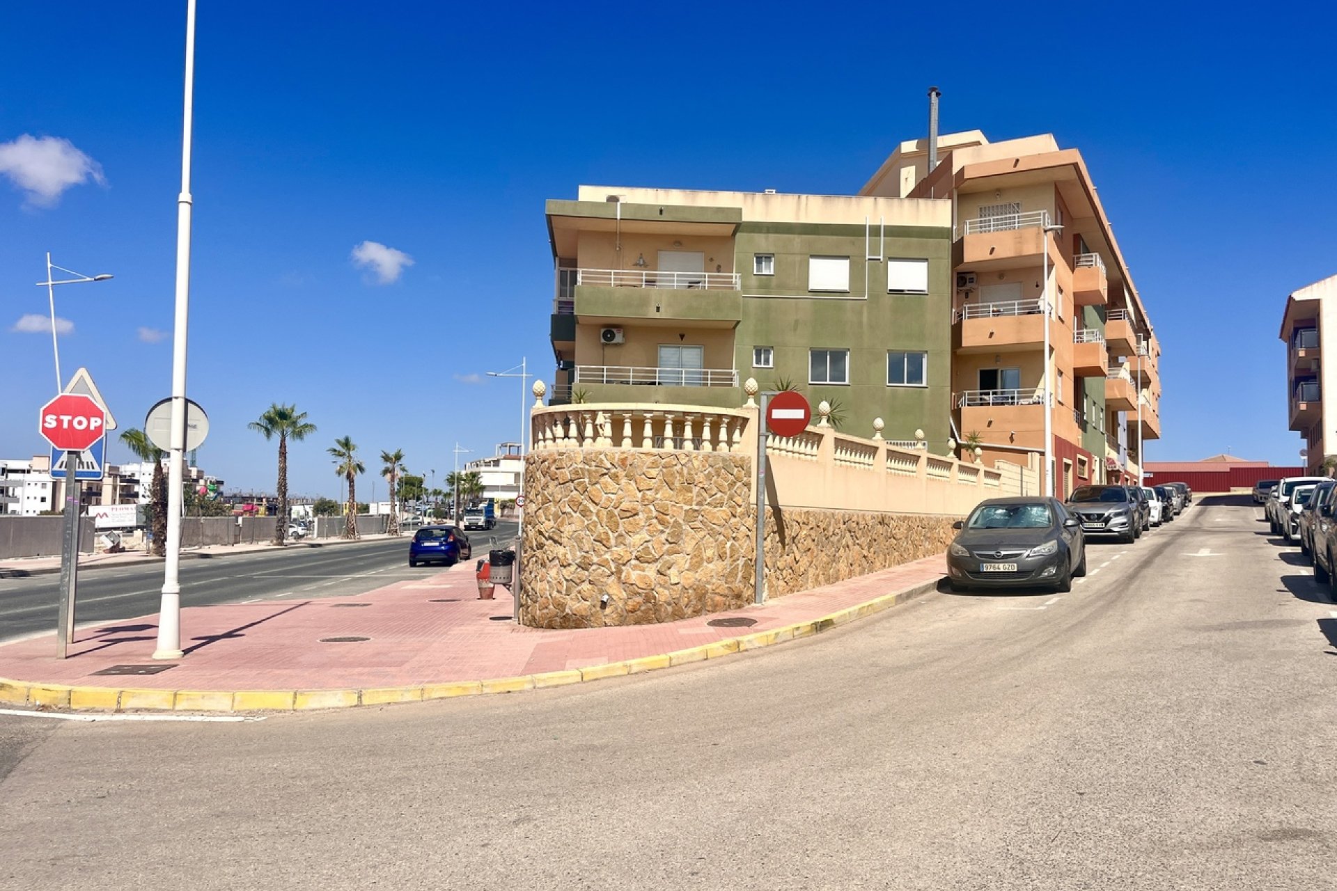 Resale - Apartment - San Miguel de Salinas