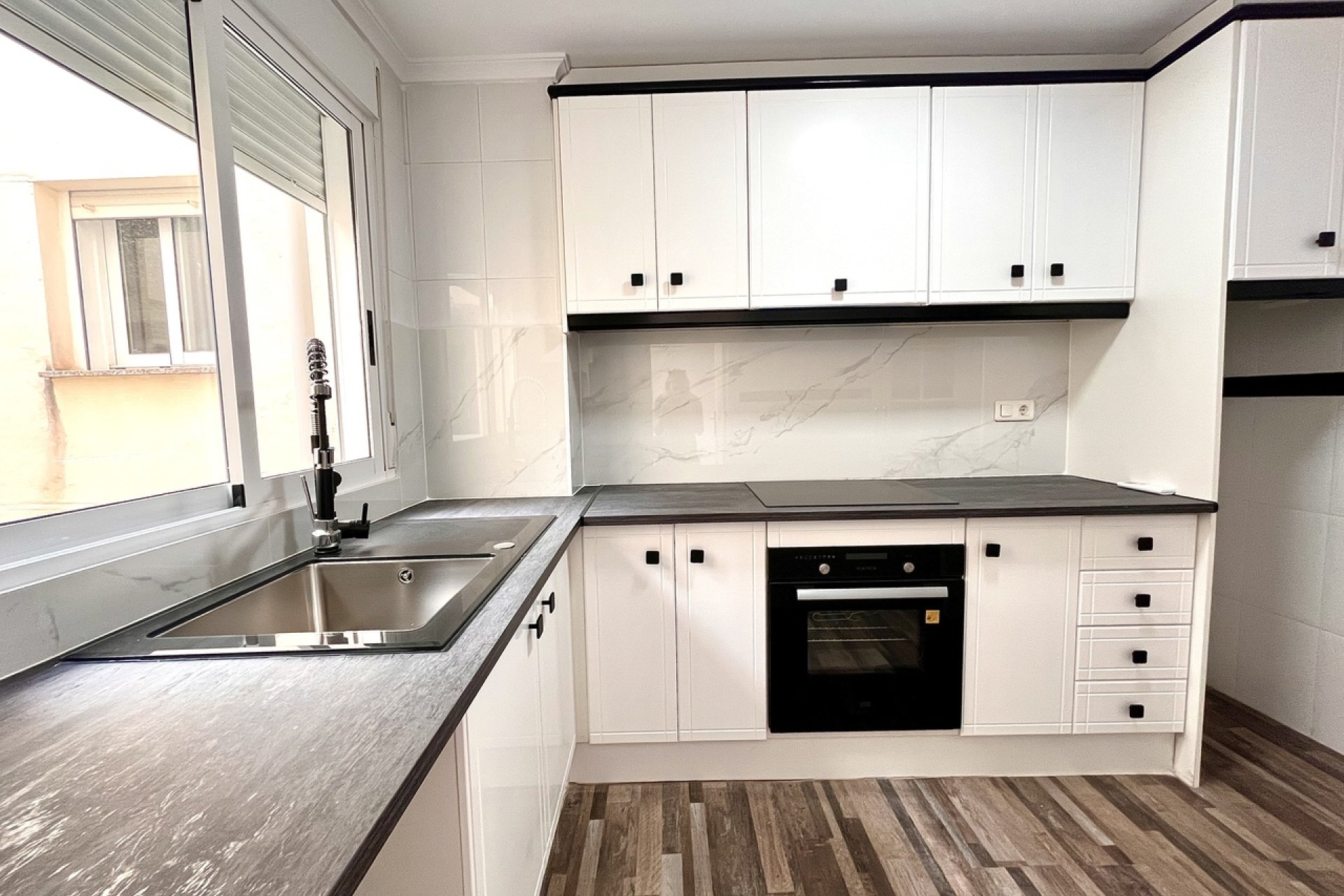 Resale - Apartment - San Miguel de Salinas