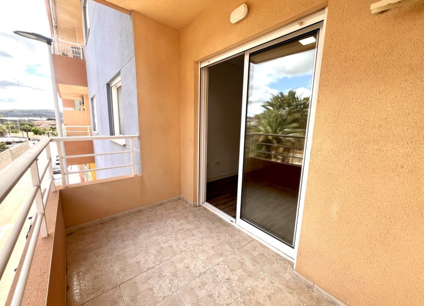 Resale - Apartment - San Miguel de Salinas