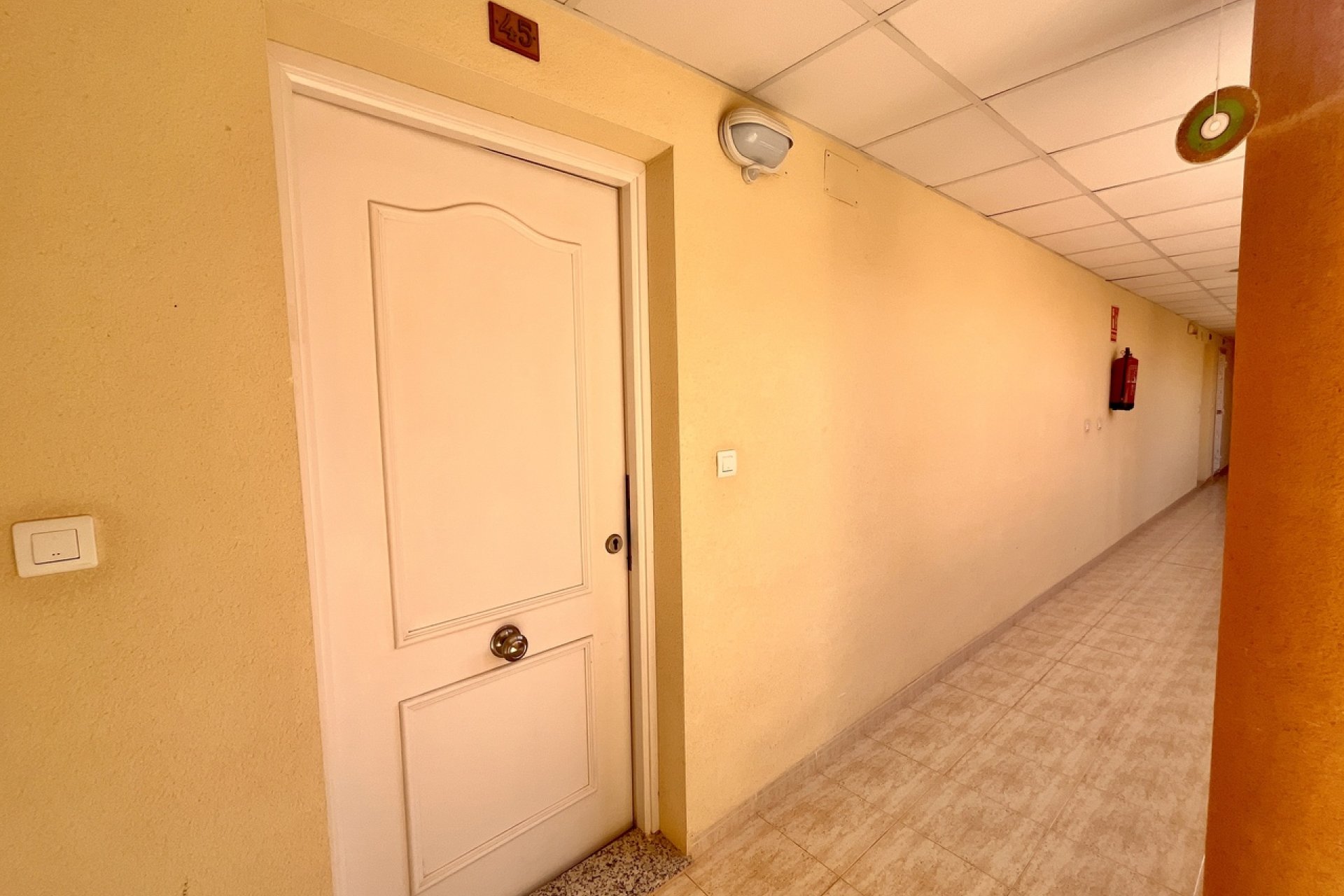 Resale - Apartment - San Miguel de Salinas