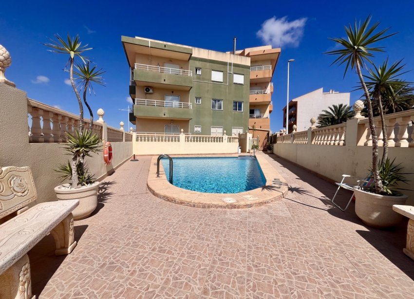 Resale - Apartment - San Miguel de Salinas