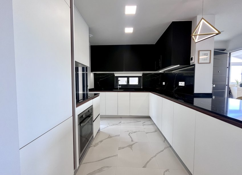 Resale - Apartment - San Miguel de Salinas