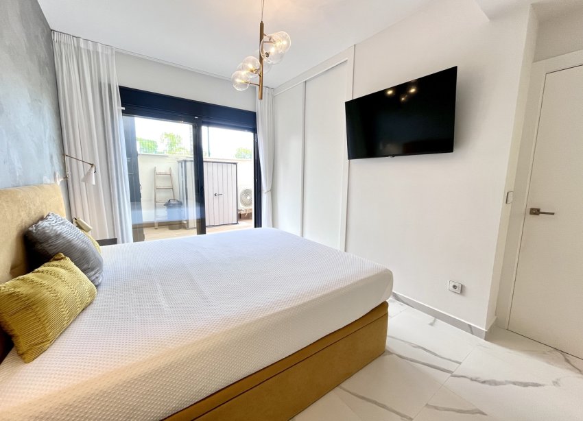 Resale - Apartment - San Miguel de Salinas