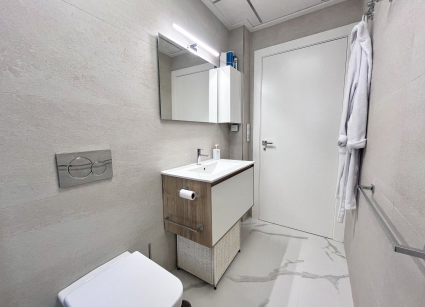 Resale - Apartment - San Miguel de Salinas