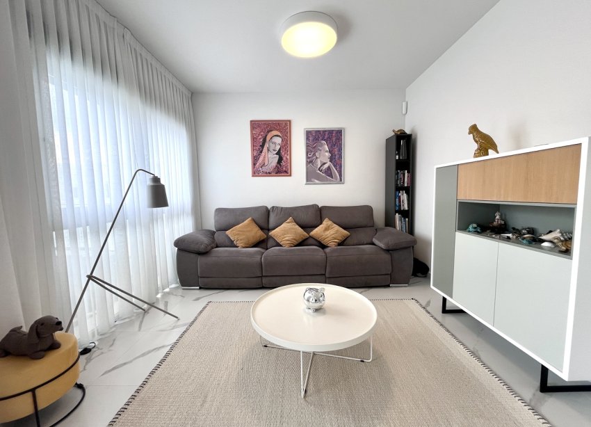 Resale - Apartment - San Miguel de Salinas