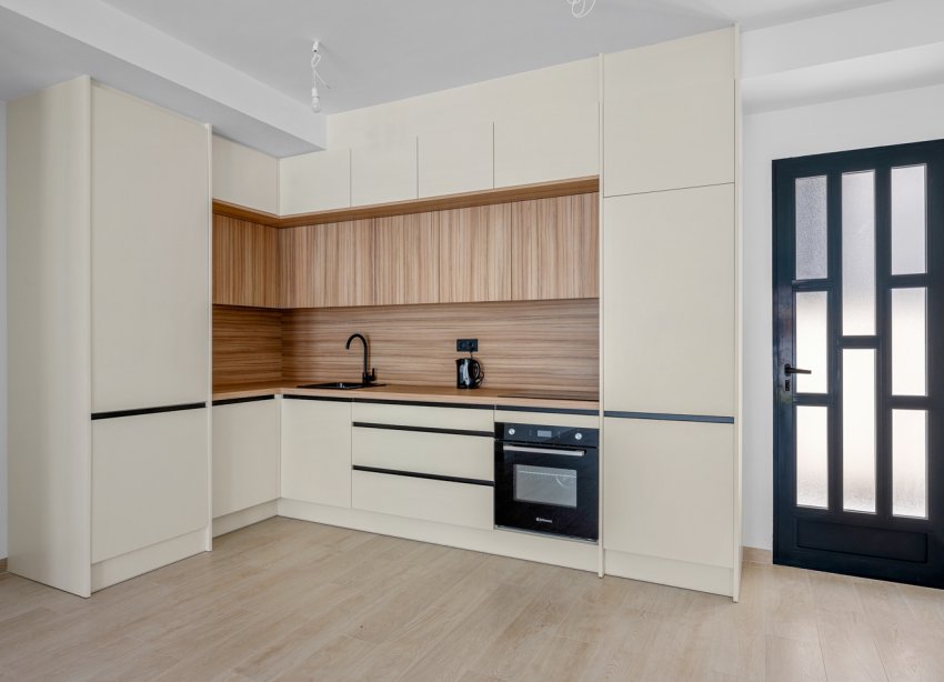 Resale - Apartment - San Miguel de Salinas