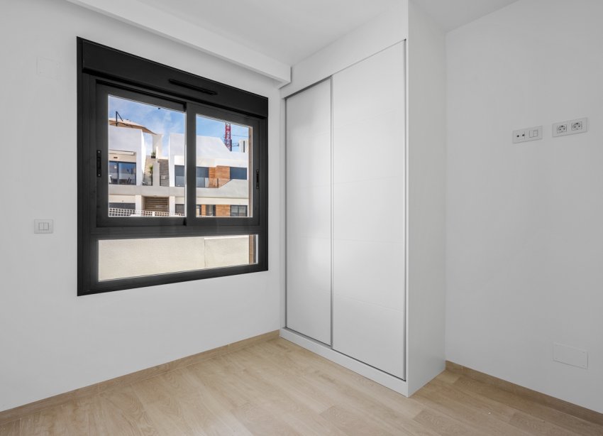 Resale - Apartment - San Miguel de Salinas