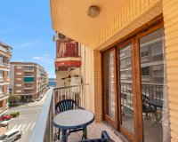 Resale - Apartment - Torrevieja - Acequion