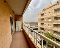 Resale - Apartment - Torrevieja - Acequion