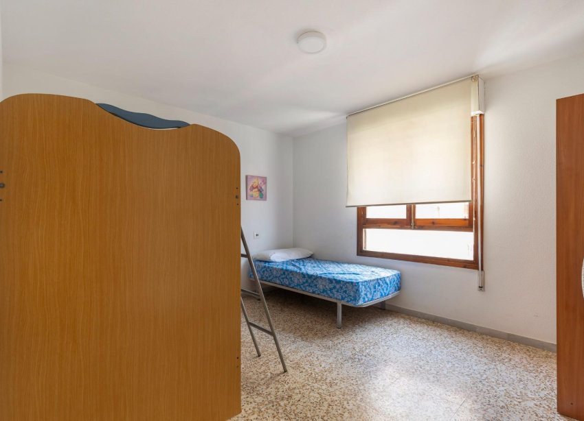 Resale - Apartment - Torrevieja - Acequion