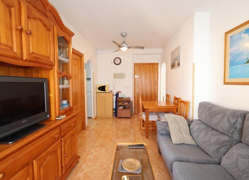 Resale - Apartment - Torrevieja - Acequion