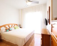 Resale - Apartment - Torrevieja - Acequion