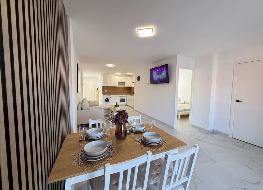 Resale - Apartment - Torrevieja - Acequion