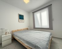 Resale - Apartment - Torrevieja - Acequion