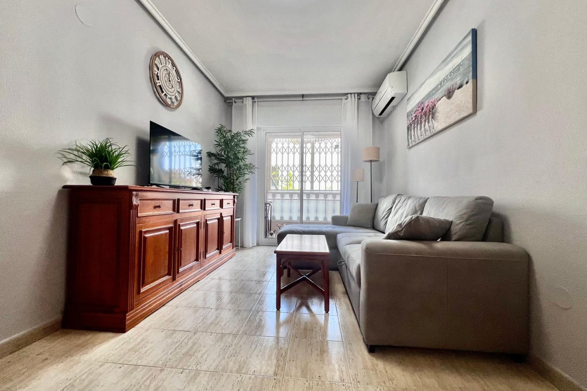 Resale - Apartment - Torrevieja - Acequion