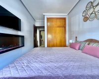 Resale - Apartment - Torrevieja - Acequion