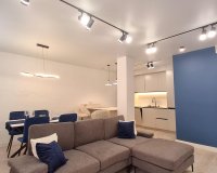 Resale - Apartment - Torrevieja - Acequion