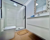 Resale - Apartment - Torrevieja - Acequion