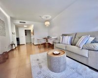 Resale - Apartment - Torrevieja - Acequion