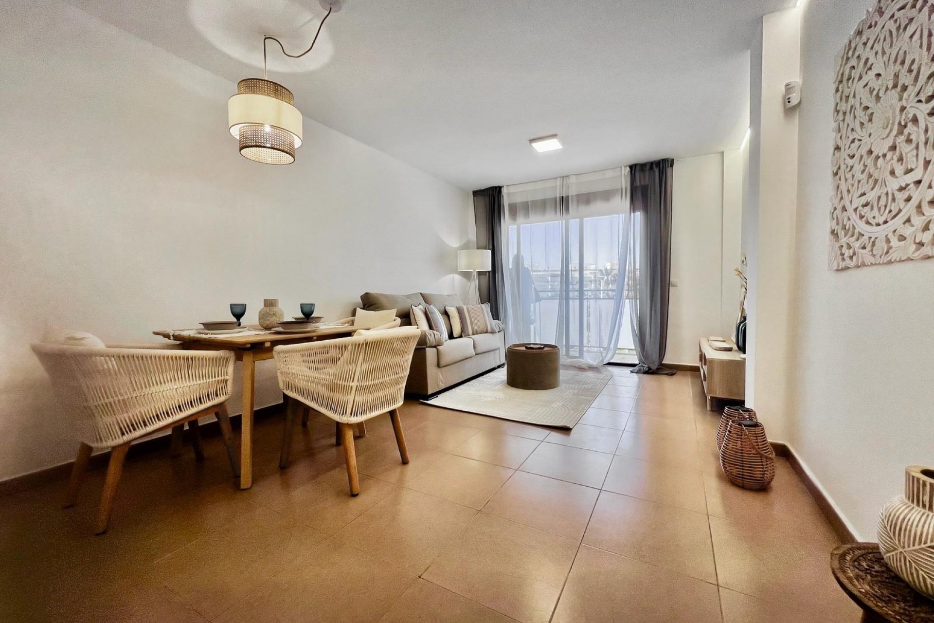 Resale - Apartment - Torrevieja - Acequion